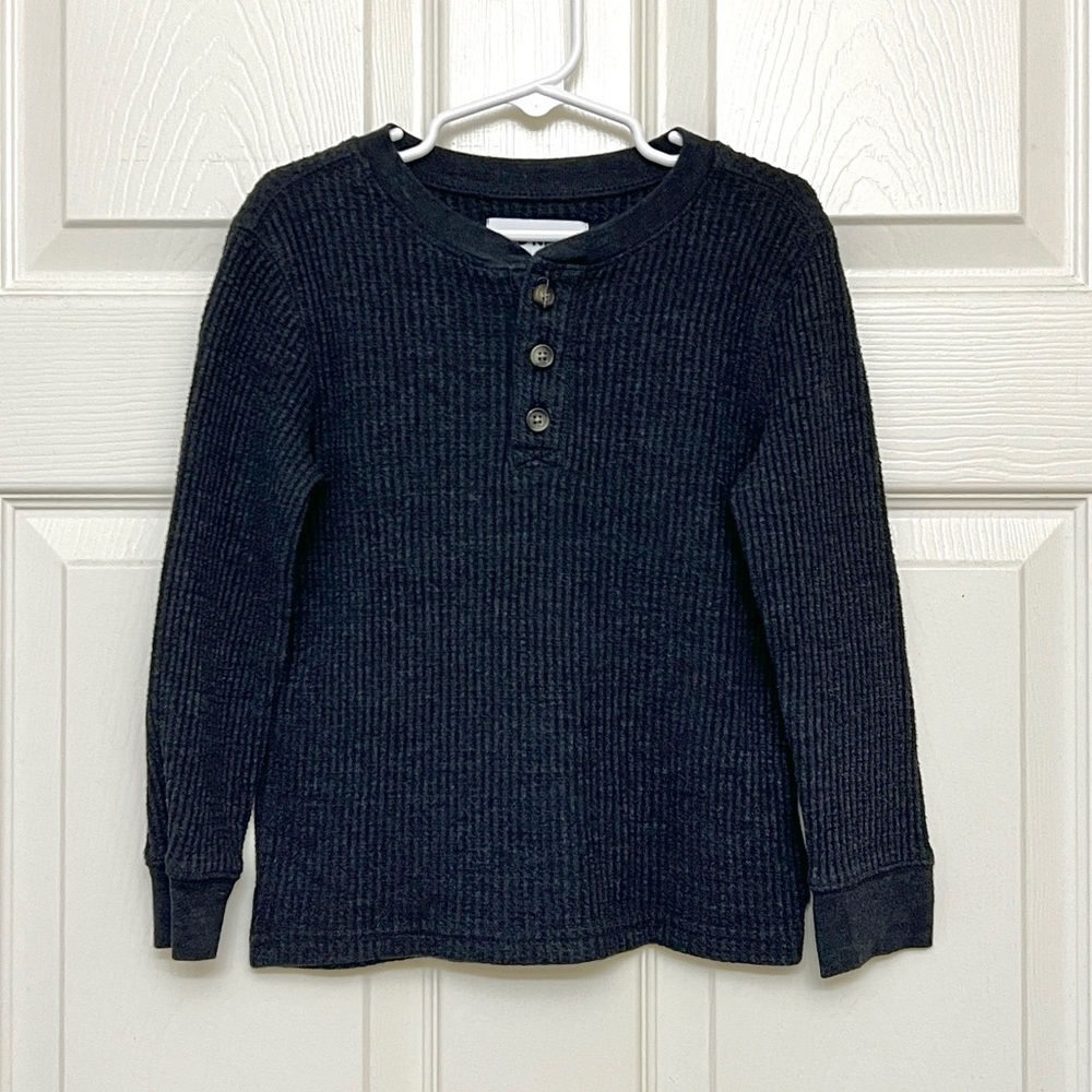 Toddler Boy Old Navy Charcoal Thermal Long Sleeved Henley Shirt Size 5T